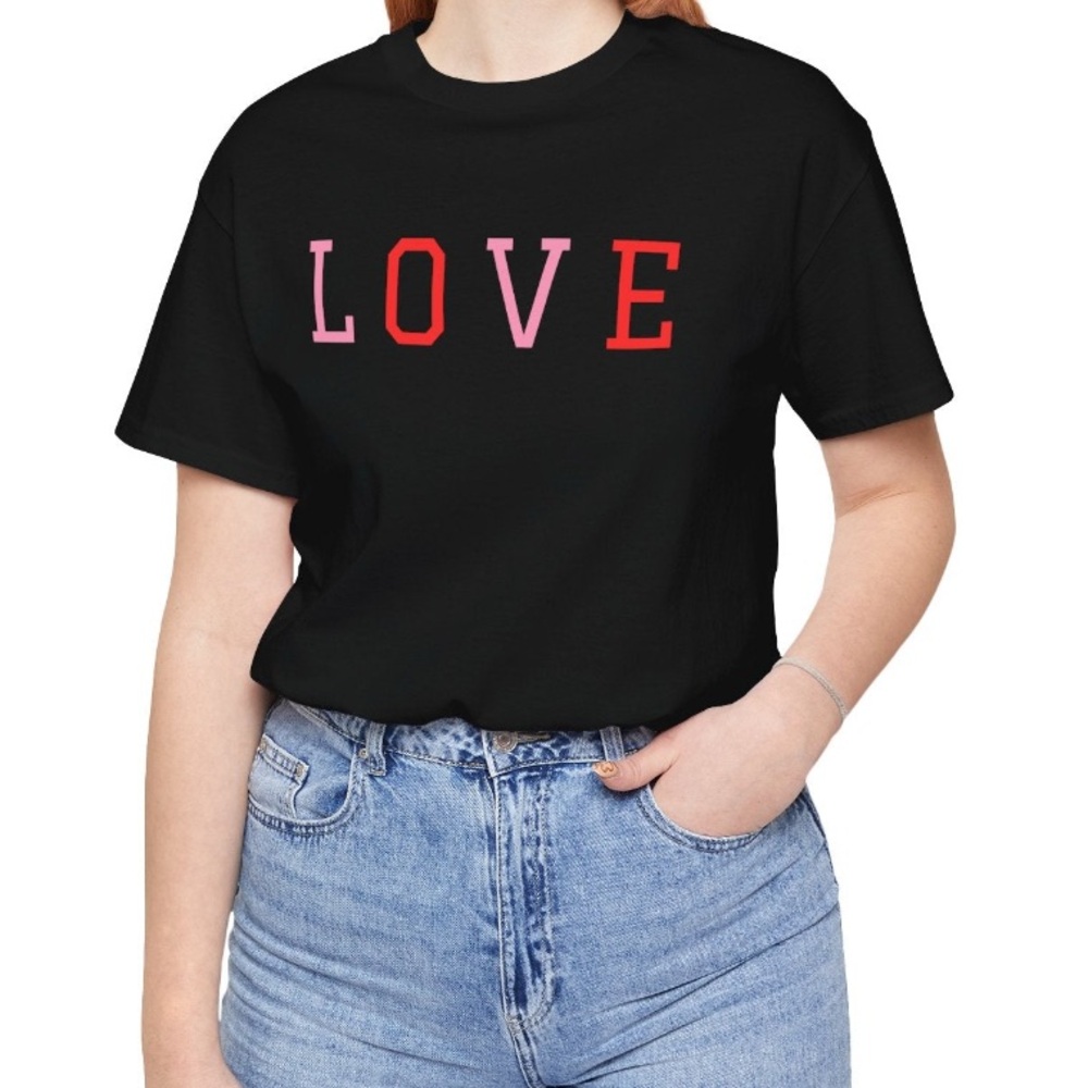 NWT LOVE Shirt - Valentines Day Shirt